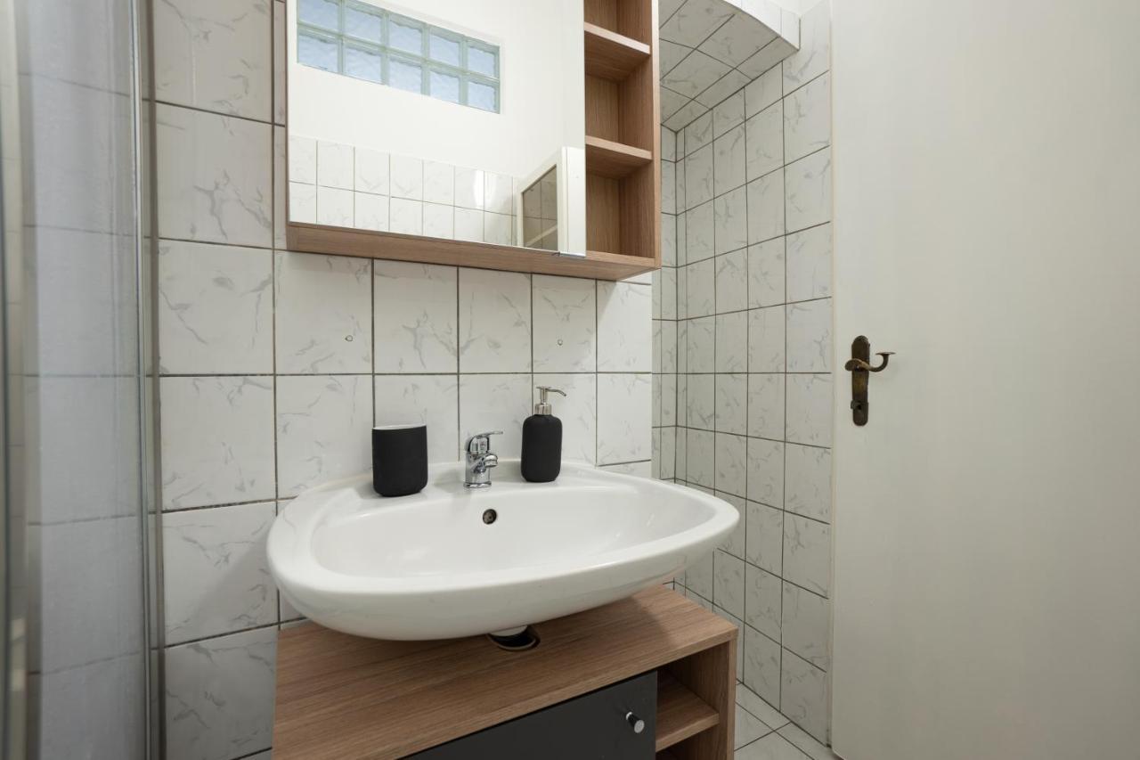 Lovely 1-bedroom Next To Praterstern Vienne